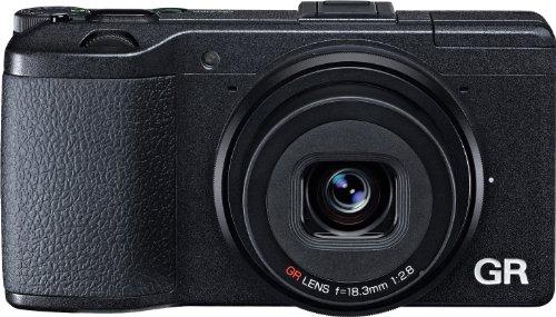 Amazon.co.jp： RICOH デジタルカメラ GR APS-CサイズCMOSセンサー ローパスフィルタレス 175740: カメラ・ビデオ
