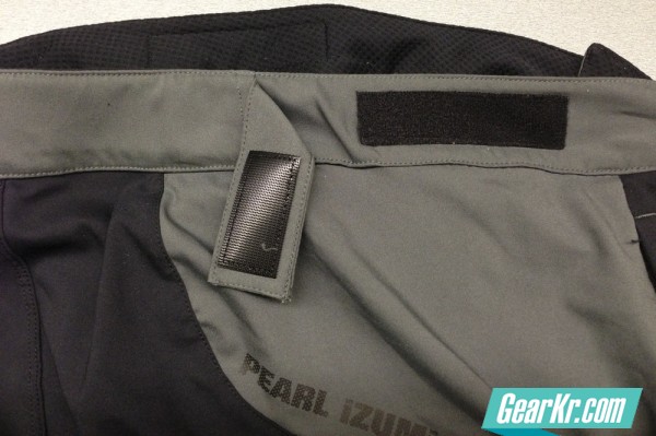 G4OUT.COM-06-The-Pearl-Izumi-Canyon-uses-velcro-tabs-connected-to-elastic-inside-the-rear-of-the-waistband-to-fine-tune-the-fit
