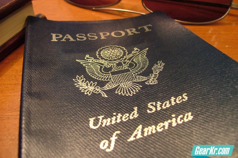 请鉴定：您的护照是否正在泄漏敏感信息？