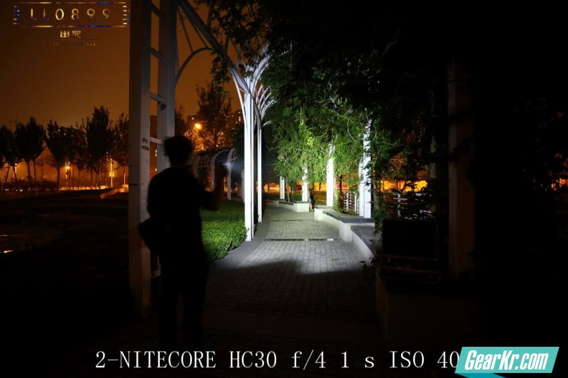 2-NITECORE HC30